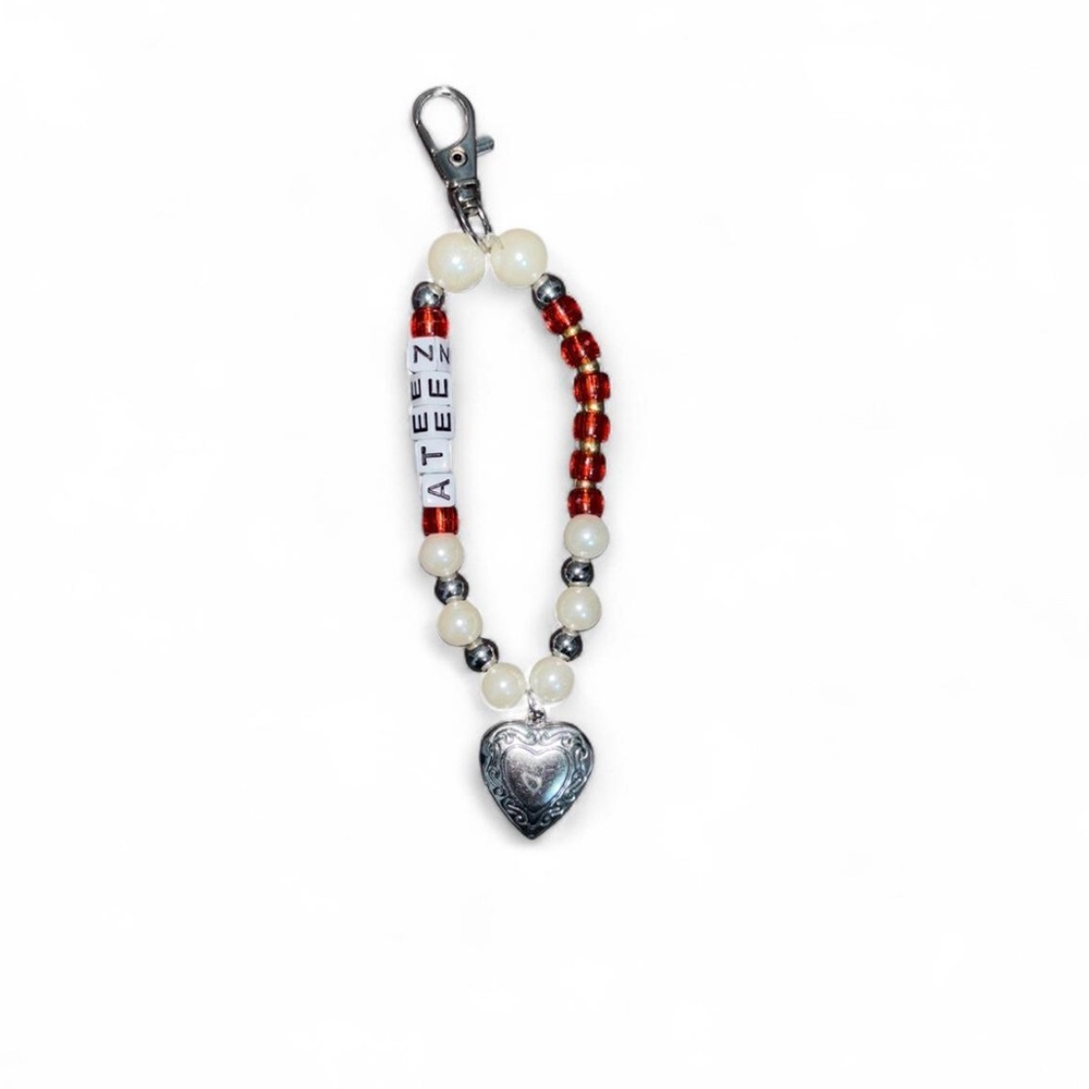 ATEEZ Beaded Keychain with Heart Charm